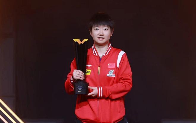 还显示了她 还显示了她