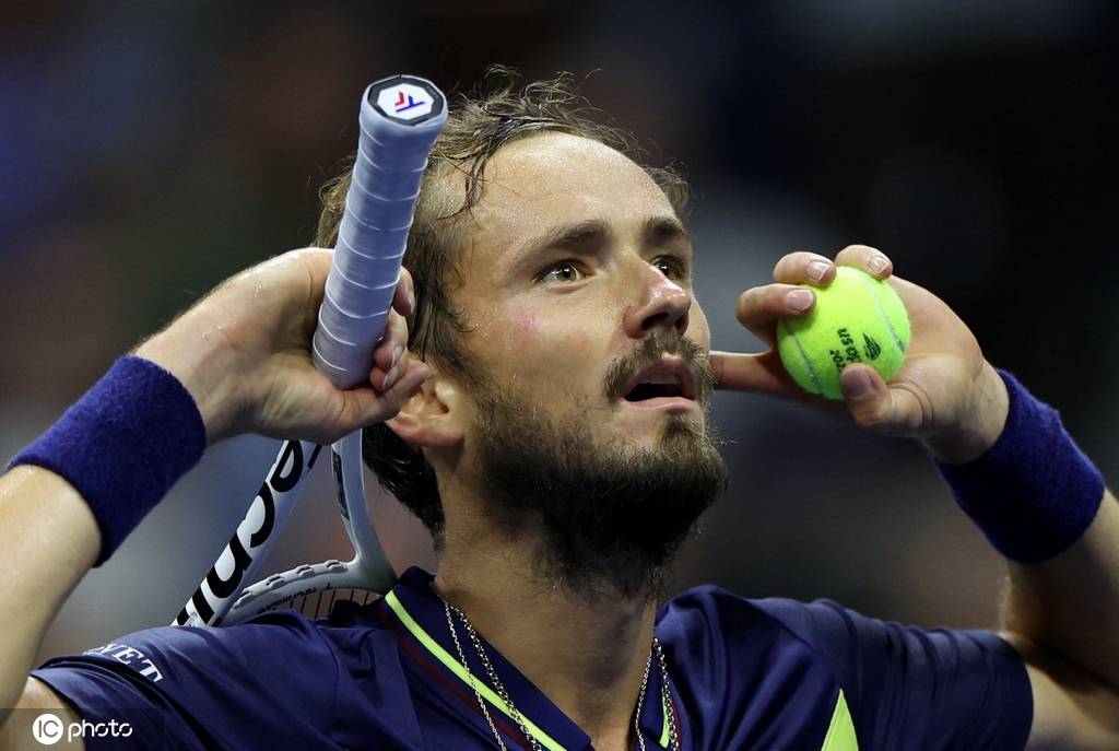 意甲三连败！孔塞桑：有些球员要在防守时要多下功夫